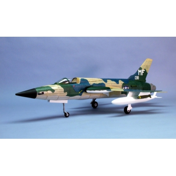 F-105 Thunderchief 15-1/2" [502] - DUMAS-Flugzeuge