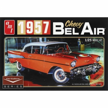 Model plastikowy - Samochód 1957 Chevy Bel Air (White) - AMT