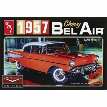 Model plastikowy - Samochód 1957 Chevy Bel Air (Color) - AMT
