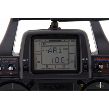 Aparatura SANWA RDS8000 2,4 GHz (MODE 2) + RX-841