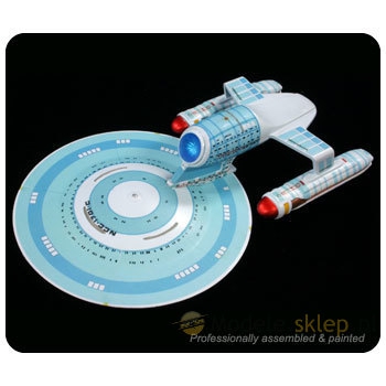 Model plastikowy AMT - Star Trek Enterprise 1701-C
