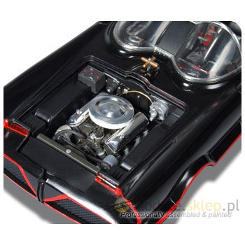 Model plastikowy Polar Lights - Classic 1966 TV Batmobile glue kit