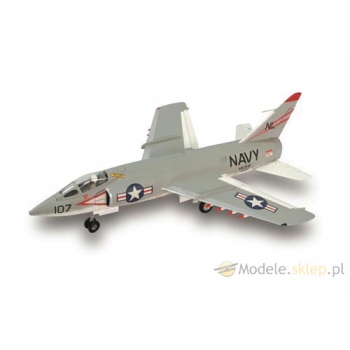 Model plastikowy Lindberg - Odrzutowiec F-11F Tiger