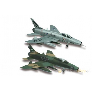 Plastikmodell Lindberg - F-100 Super Sabre Jet
