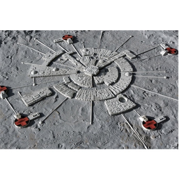 Model plastikowy - Stacja Kosmiczna Space 1999 Moon Base Alpha - MPC