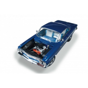 Plastikmodell – 1961er Chevy Impala SS – AMT1013