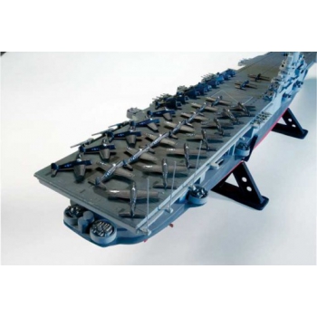 Model plastikowy - Lotniskowiec U.S.S. Lexington Aircraft Carrier - Lindberg
