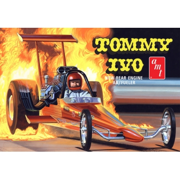 Plastikmodellauto - 1:25 Tommy Ivo Heckmotor Dragster - AMT1253