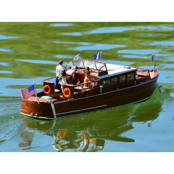 1929 Chris Craft 38' Commuter Boat Kit  1:12 - DUMAS